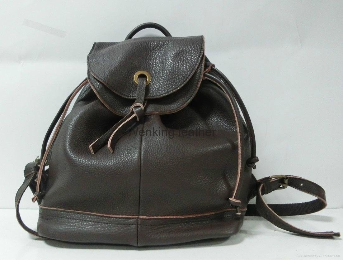 leather bag backpack 4