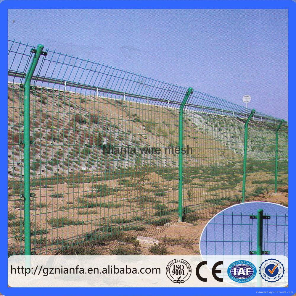 At least 7dollar cheap pvc coated farm fence/welded wire mesh fencing(Guangzhou  5