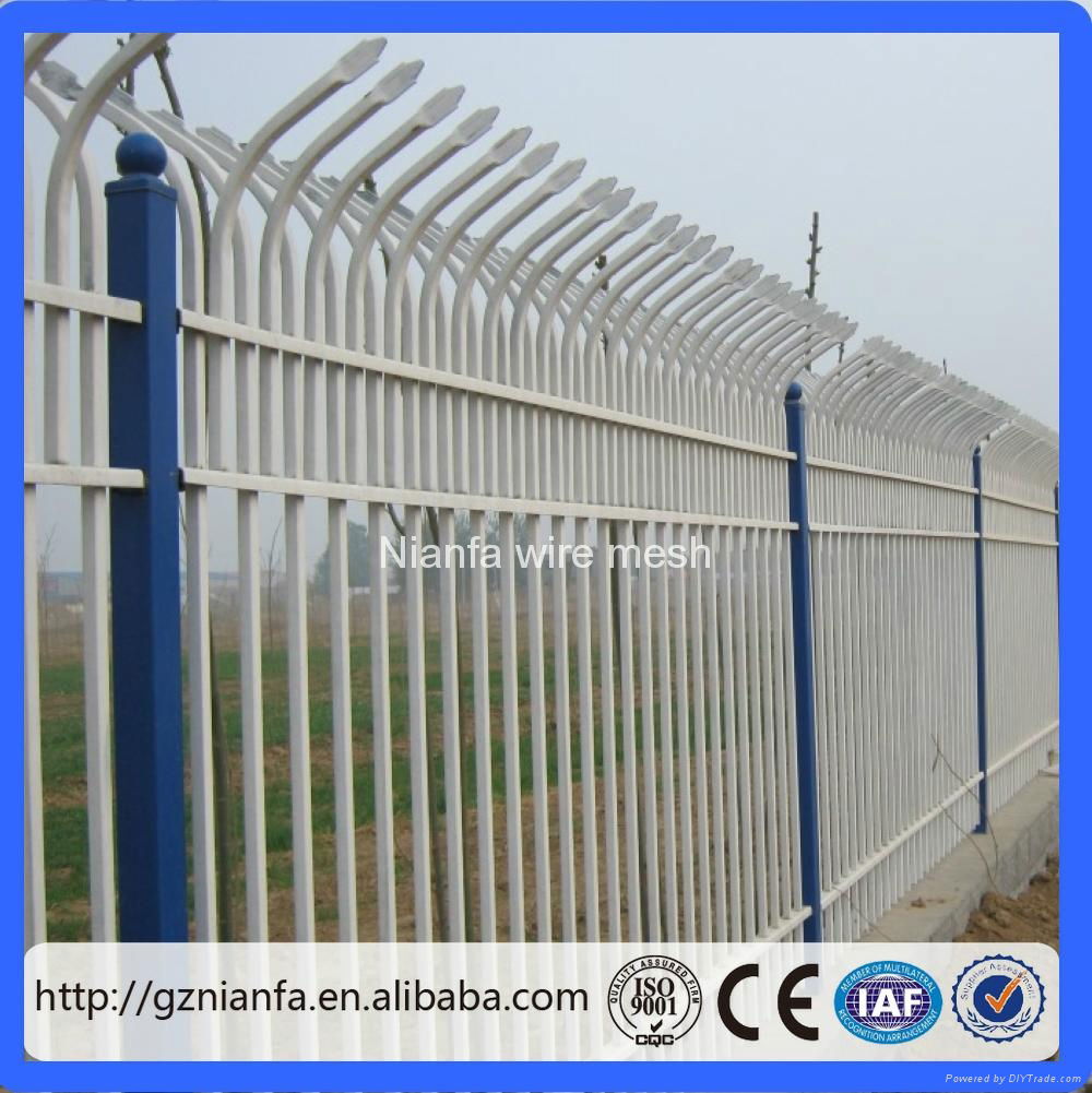 American style PVC post and rail fence Black power coated Galvanized wrought iro 3