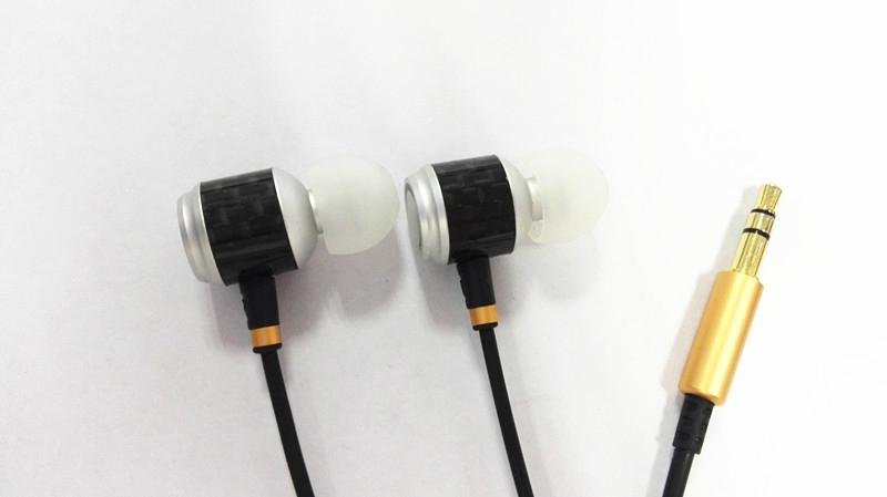 high end wholesale carbon fiber headphone custom packaging super bass stereo 2