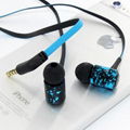 Popular earphones Metal earphones with