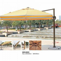 outdoor sun umbrella 