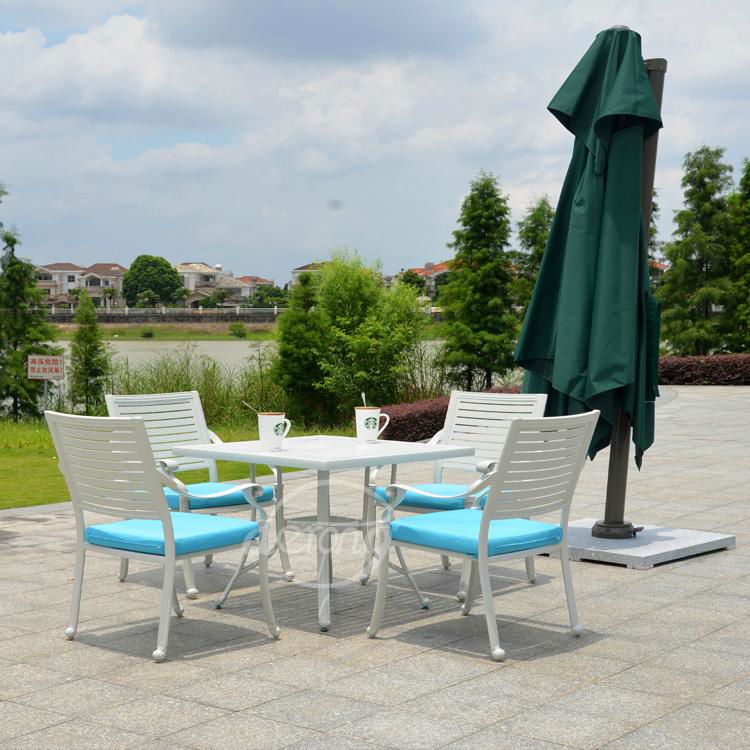 patio garden table and chairs  3