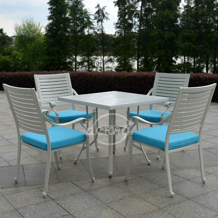 patio garden table and chairs  4