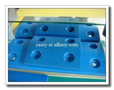 colored UHMWPE plastic marine fender face pad with virgin material  3