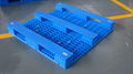 3 Runners open deck plastic pallet L1300*W1300*H160mm  4