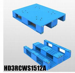 1500*1200*180 mm 3 Runners closed deck plastic pallet 