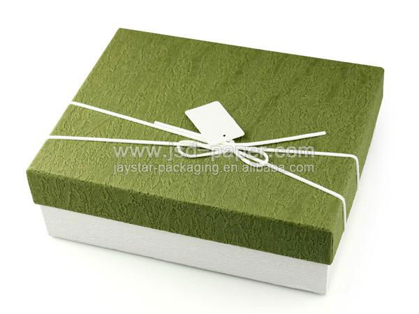 Luxury wedding paper gift box packaging 2