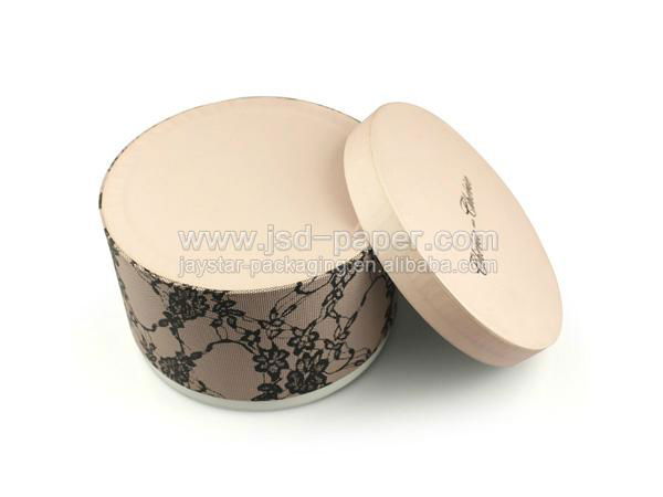 Round shape engagement paper gift box 2