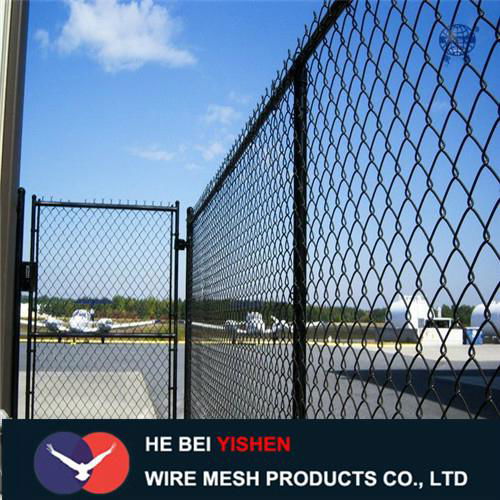 PVC coated chain link fence 3