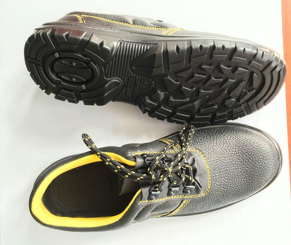 High impact safety worker shoes 