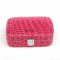 Portable leather jewelry box Suitable