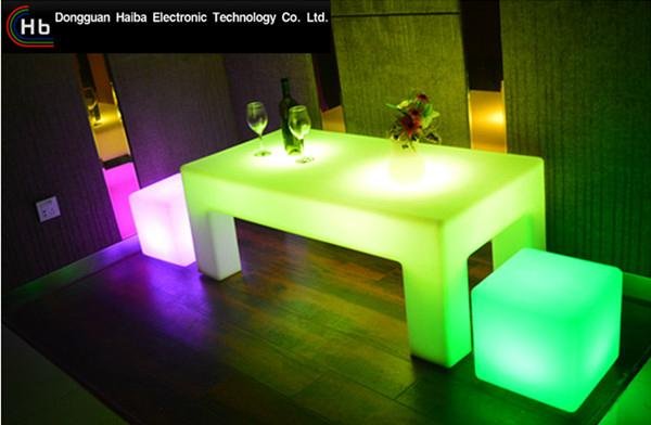 led cocktail table 2