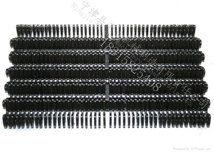 Glass mechanical conveyor belt is the silent chain 5