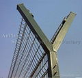 High security hot dipped galvanized and pvc coated Airport Fence 2