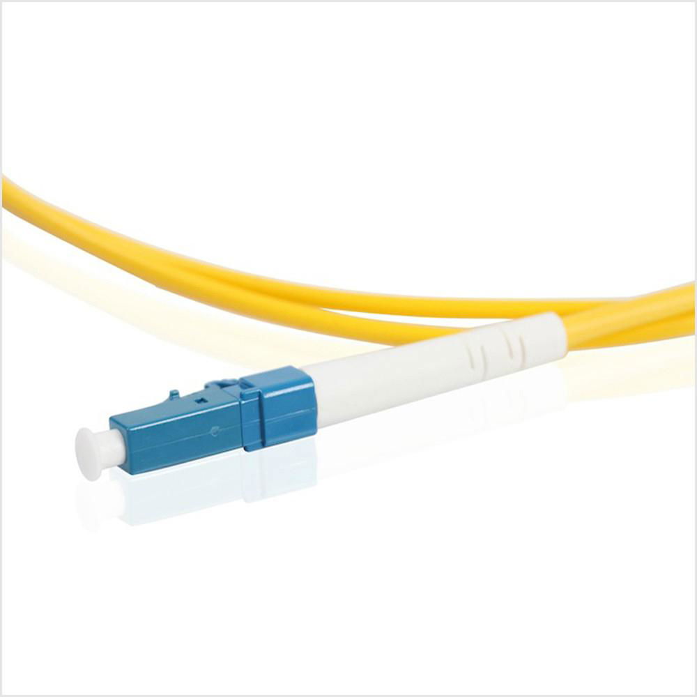 LC Pigtail Optical Fiber Single Mode 9/125 PVC / LSZH 0.9mm Loose Tube Yellow 2