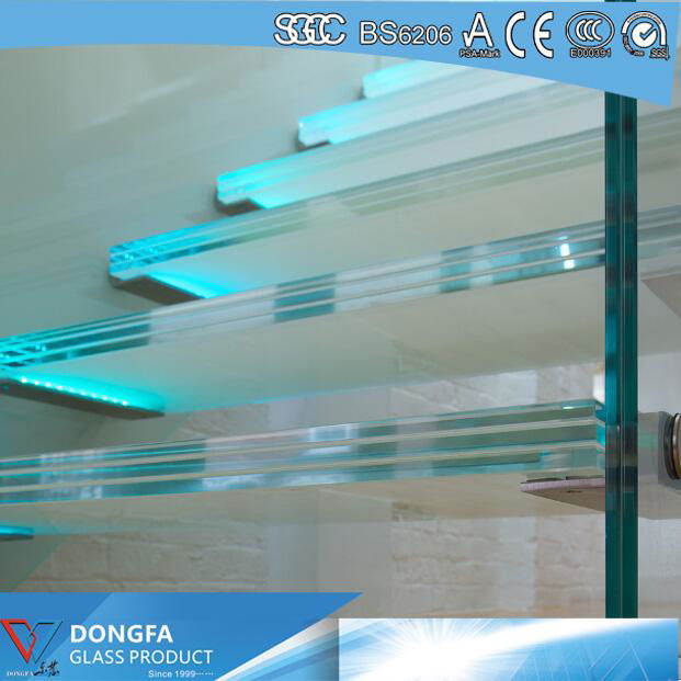 Anti slip SGP laminated  glass stair tread 4