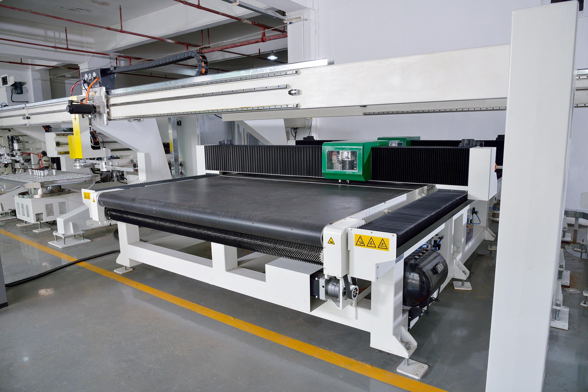 Automatic glass edge grinding machine BRSACG0608 BYRONSION (China Manufacturer) Glass