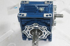 Worm gearbox geared motor with input shaft and output shaft