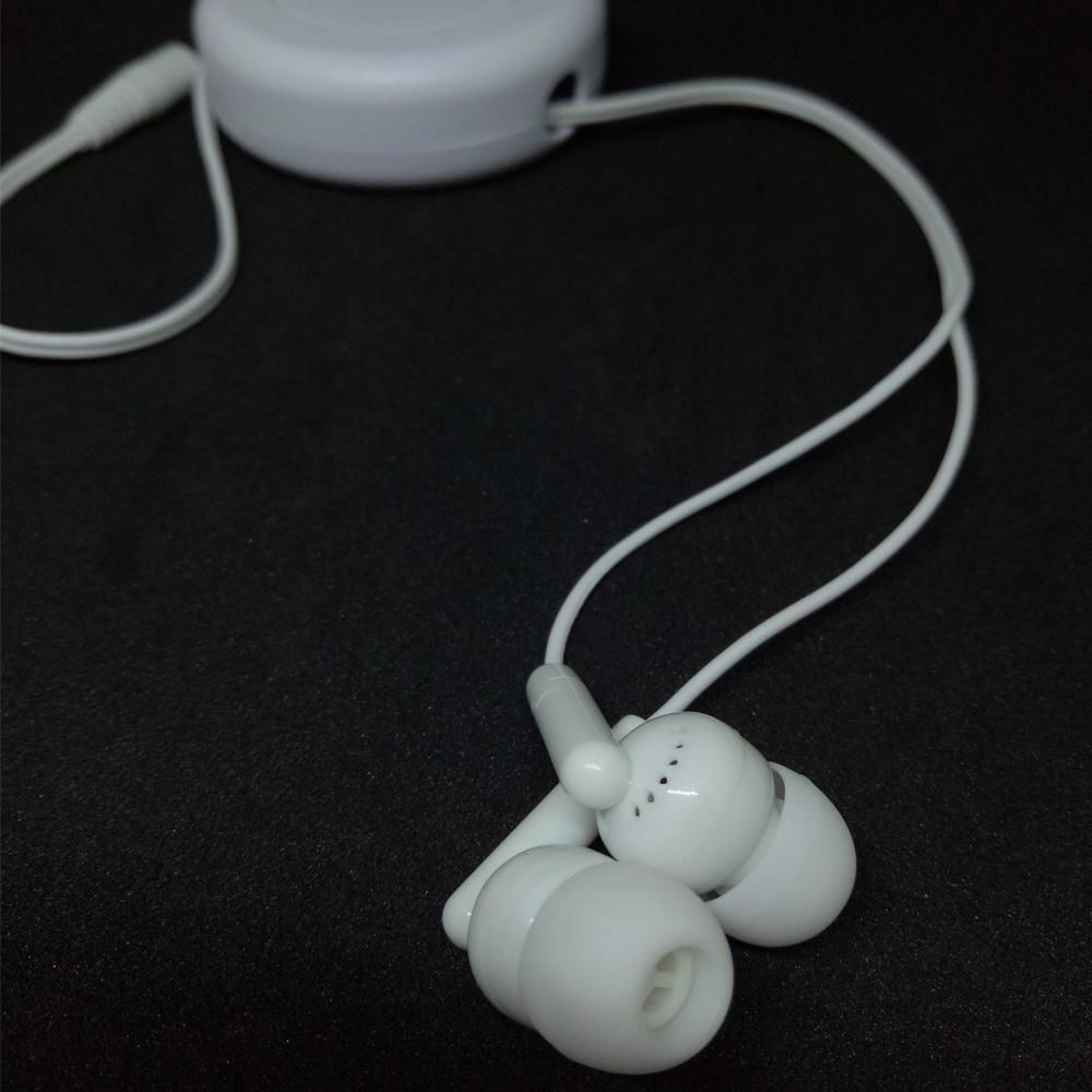 Best price earphone good quality use on the plane