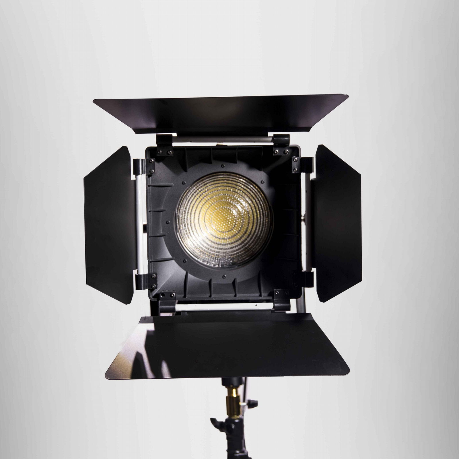 Bolangte film lighting equipment focusing and dimmer stage light studio lighting 2