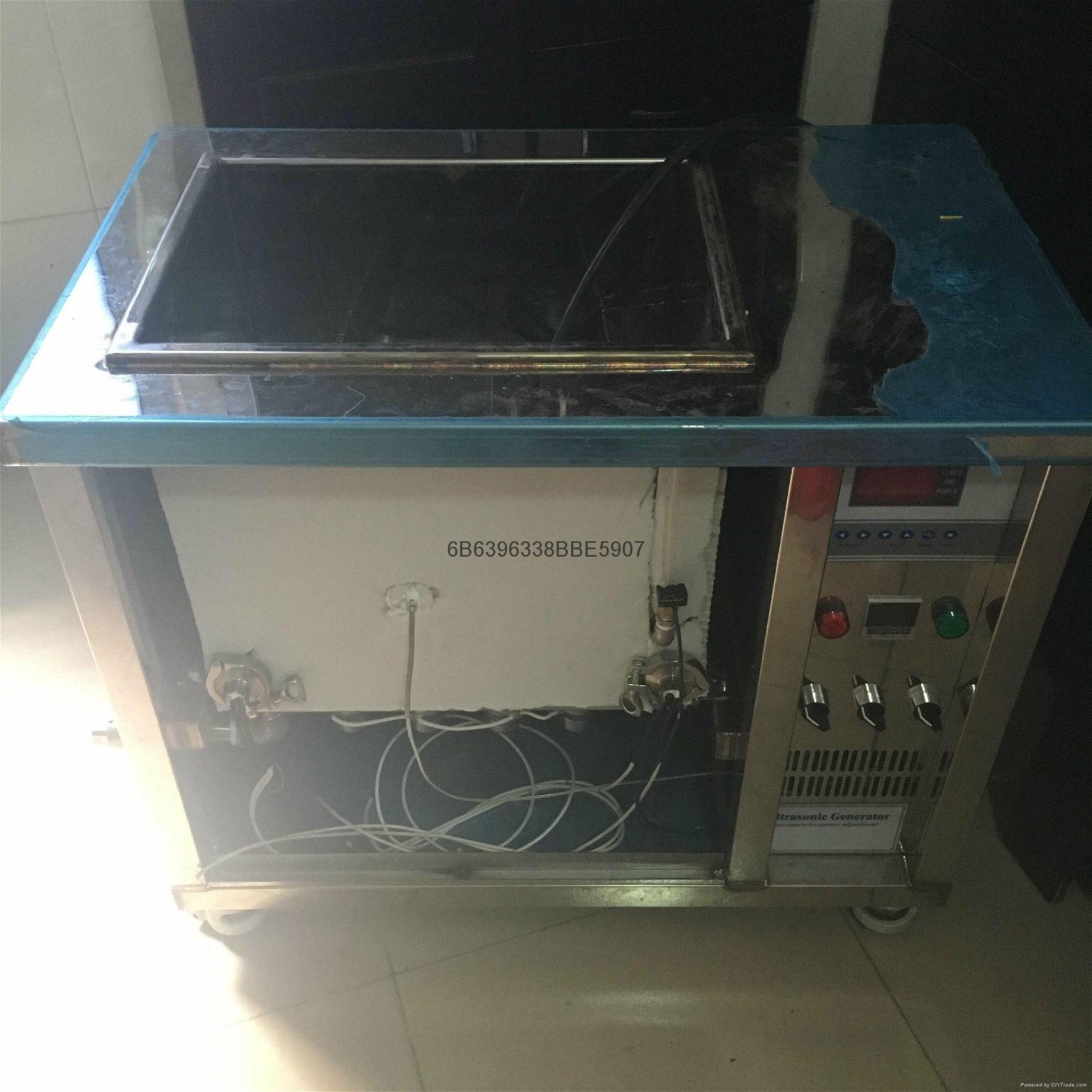 One-piece single slot ultrasonic cleaning machine