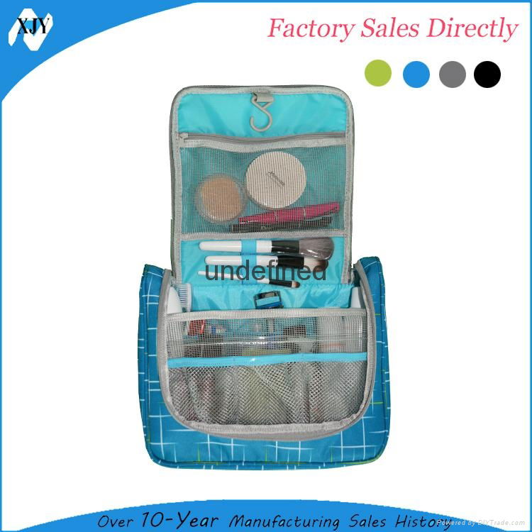 Waterproof large capacity travel hanging toiletry bags with handle 4