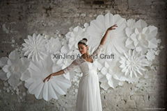 Beautiful Different Size 14 Pieces White Paper Flower Collection Decoration Wall