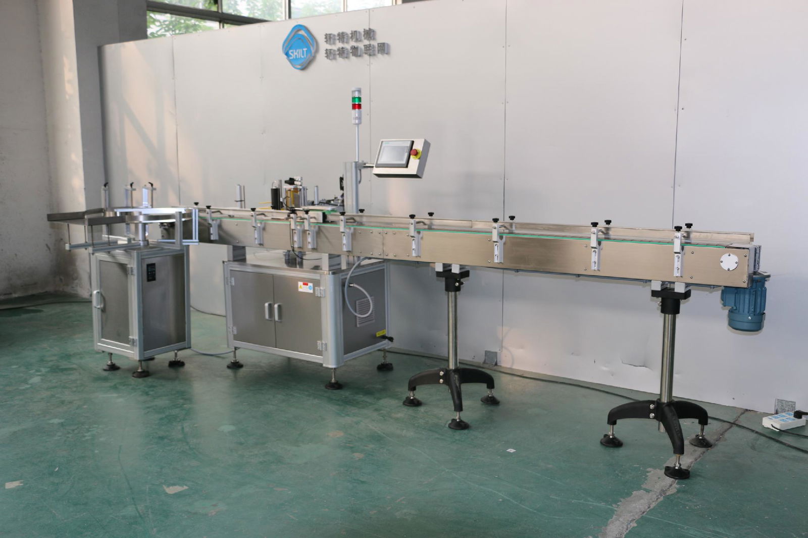 Round Bottle Labeling Machine  4