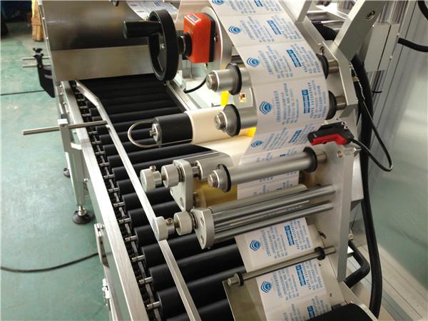 Sausage Labeling Machine 5