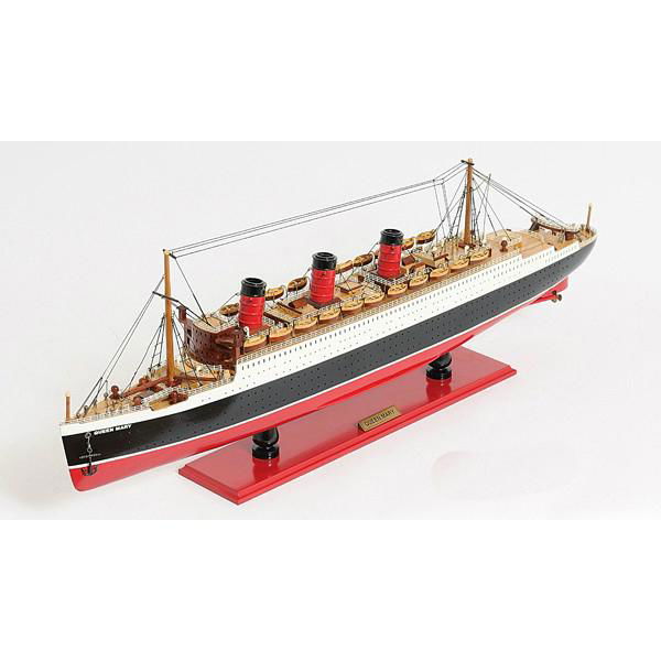 QUEEN MARY I MODEL BOAT 3