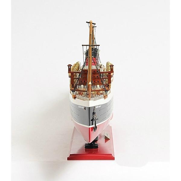 QUEEN MARY I MODEL BOAT 4