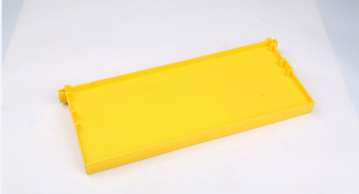 plastic beehive frame with plastic comb foundation sheet one piece 4