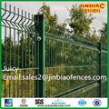 Welded wire mesh fence with peach post