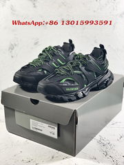            Triple S Trainers 4.0 2022 hot sell            Track Sneaker 3.0 LED