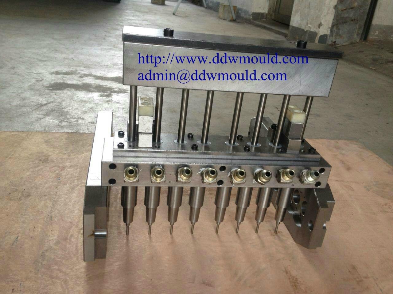 DDW 4 station 4 stage IBM Mould Injection Blow Mold  2