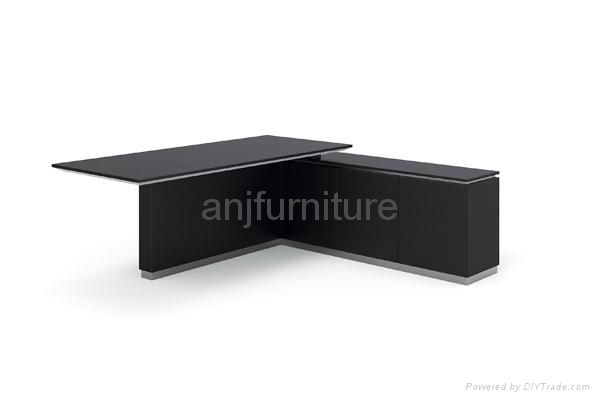 Black computer desk 2