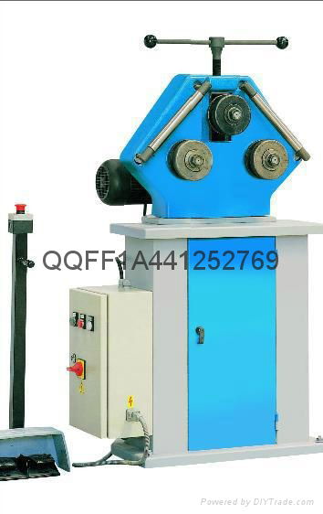 Manual section bending machine