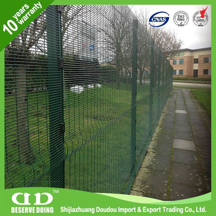 Trimesh 358 welded mesh fence