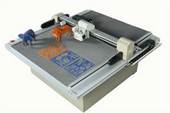 MAKE digital cutting table