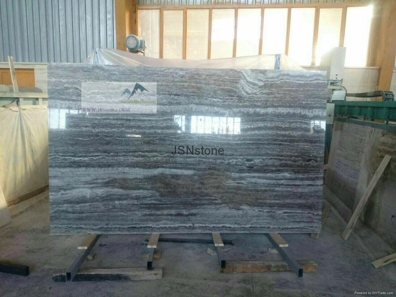 silver travertine 5