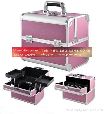 Customized Size OEM Partition Square Cosmetic Aluminum Carrying Case 1