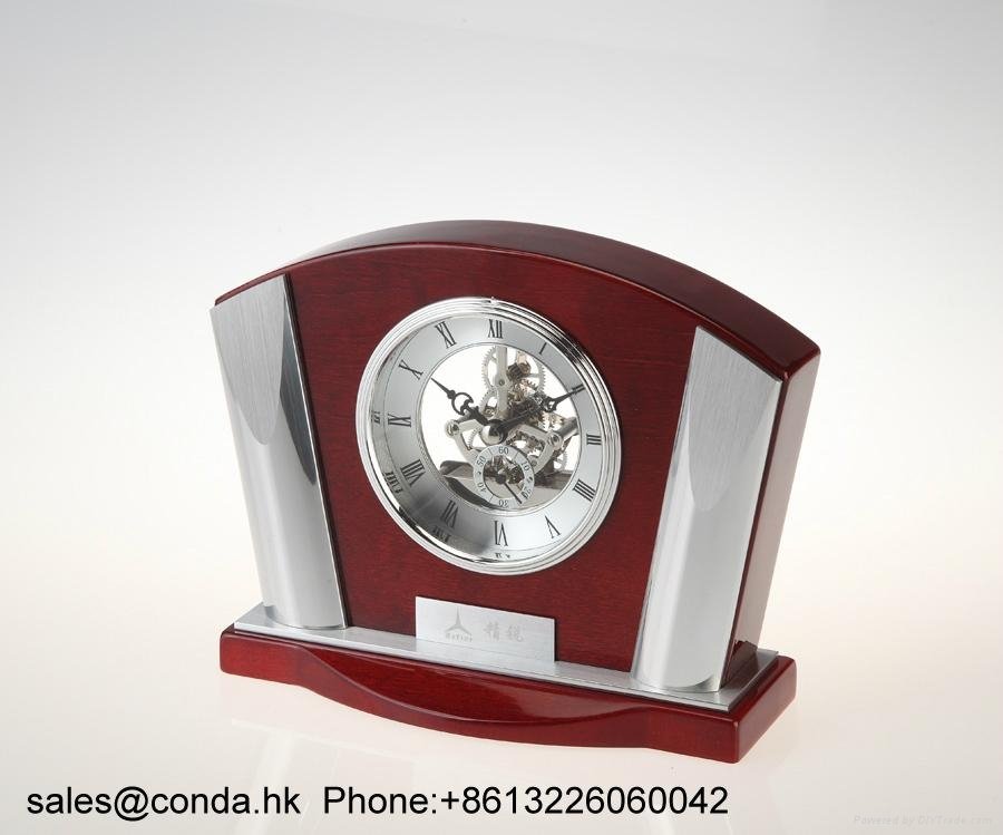 Conda Luxury wooden desk clock 4