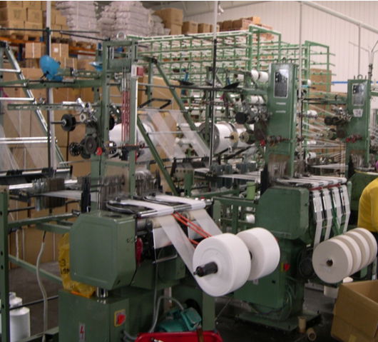 Medical bandage weaving machine