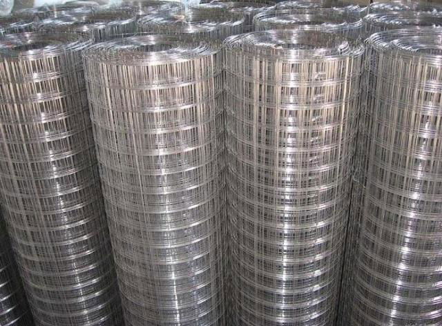 low price 2*2 inch electro galvanized welded wire mesh 5