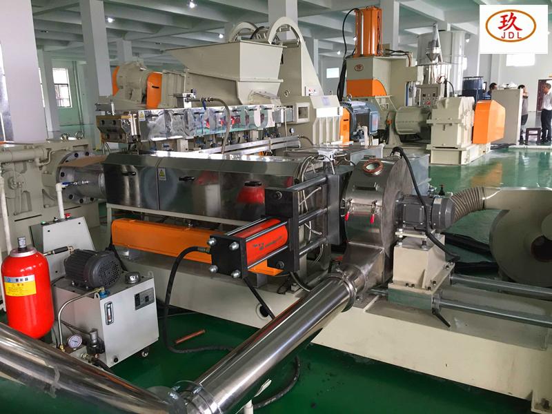 LSFH whole auto-mixing production line 4