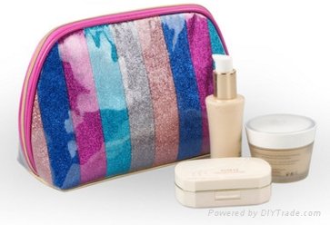 pu +pvc woman style stripe clutch cosmetic bag  2