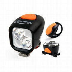 2016 New Design Bicycle Light kit Rechargeable Headlamp 2000 Lumen remote