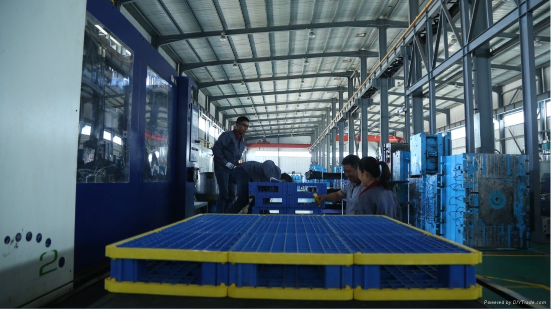 Large Plastic Pallet in Splicing Type 4
