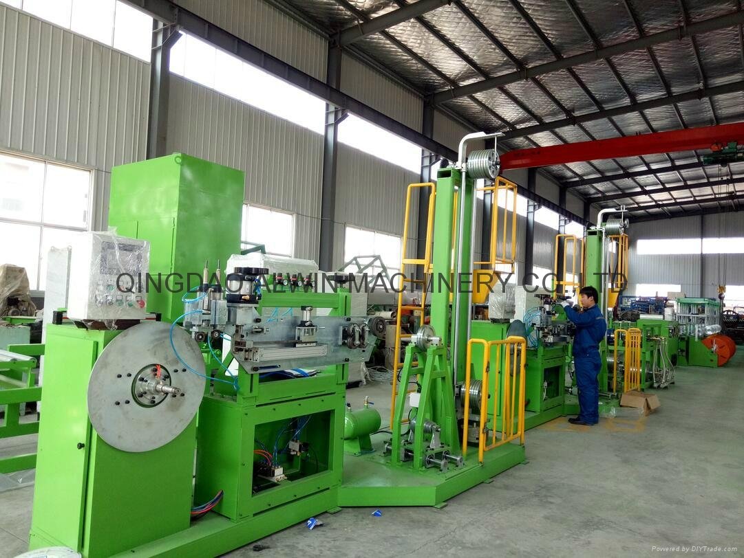 Tire bead wire winding extruder line